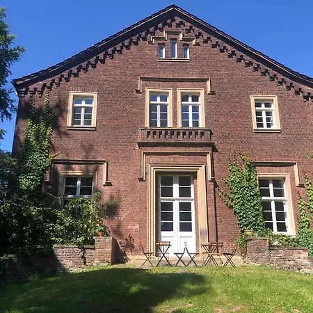 Ministerhaus - Historisches Anwesen Fuer Gruppen Und Seminare * Bergkamen