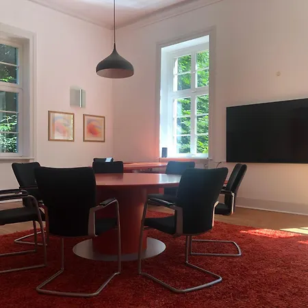 Ministerhaus - Historisches Anwesen Fuer Gruppen Und Seminare Bergkamen