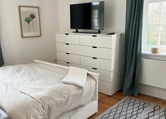 Ministerhaus - Historisches Anwesen Fuer Gruppen Und Seminare * Бергкамен