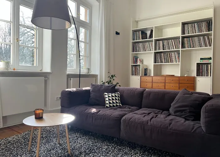 Ministerhaus - Historisches Anwesen Fuer Gruppen Und Seminare